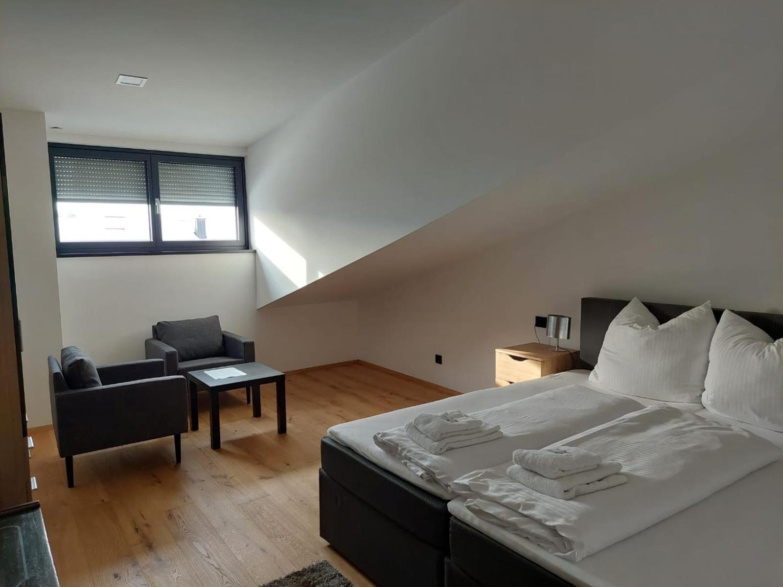 Pension Sunnseitn - Gasthof - Cafe - Weinkeller Haslach an der Mühl エクステリア 写真