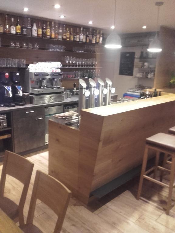 Pension Sunnseitn - Gasthof - Cafe - Weinkeller Haslach an der Mühl エクステリア 写真