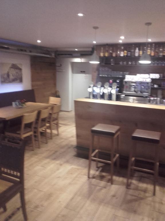Pension Sunnseitn - Gasthof - Cafe - Weinkeller Haslach an der Mühl エクステリア 写真